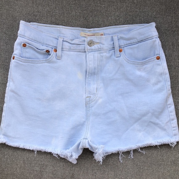 LEVI’S - High-Rise Denim Shorts - Picture 4 of 7